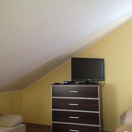 Laura Acomodação com café da manhã Bełchatów Quarto foto